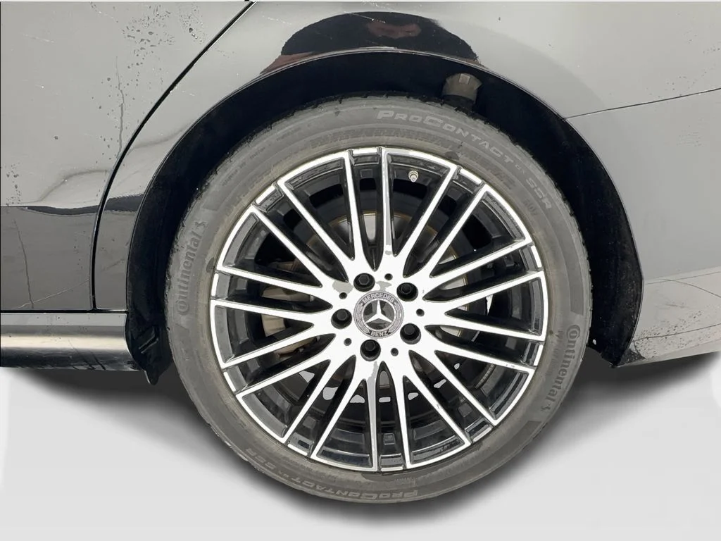 Used 2025 Black Mercedes-Benz C 300 image 11