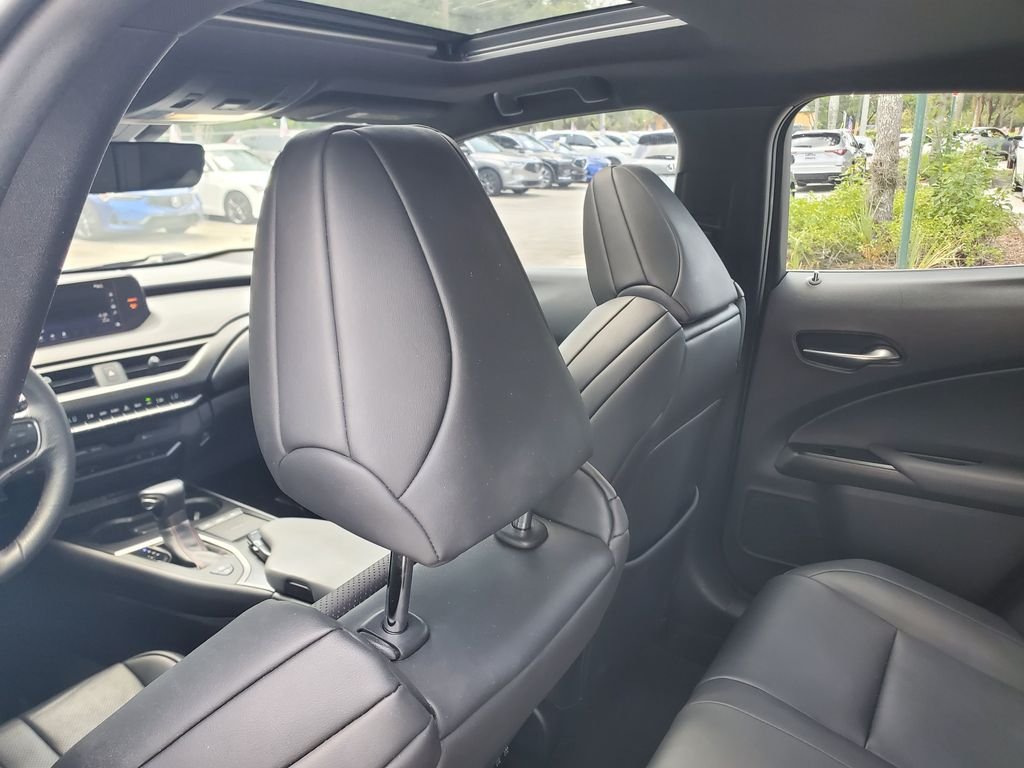 Used 2020 White Lexus 250h F SPORT image 11