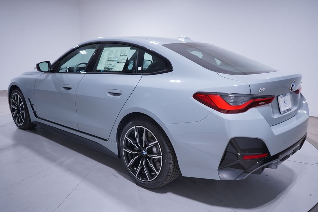 New 2026 Gray Metallic BMW eDrive40 image 3