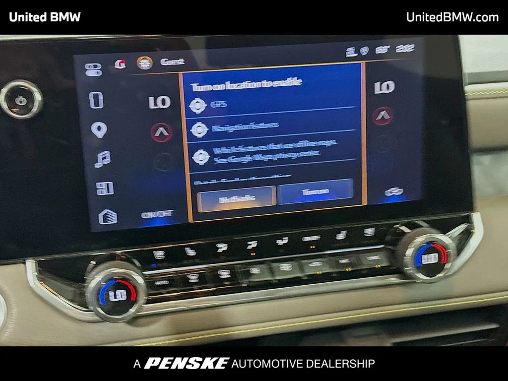 2024 Chevrolet Colorado ZR2 - Photo 11
