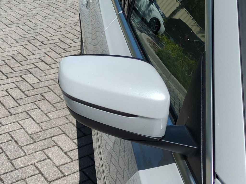 New 2026 White Metallic BMW 330i image 12