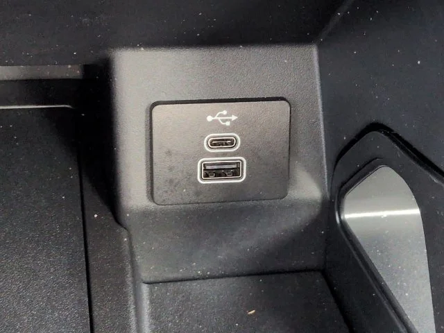 Used 2024 Red Ford XL image 21