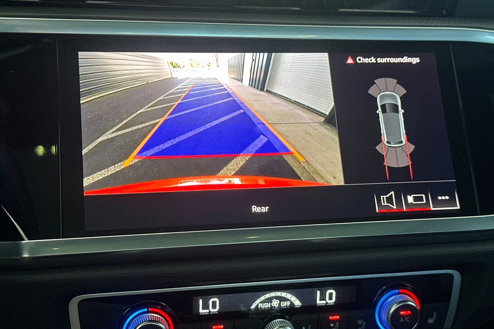 Used 2025  Audi Premium image 21