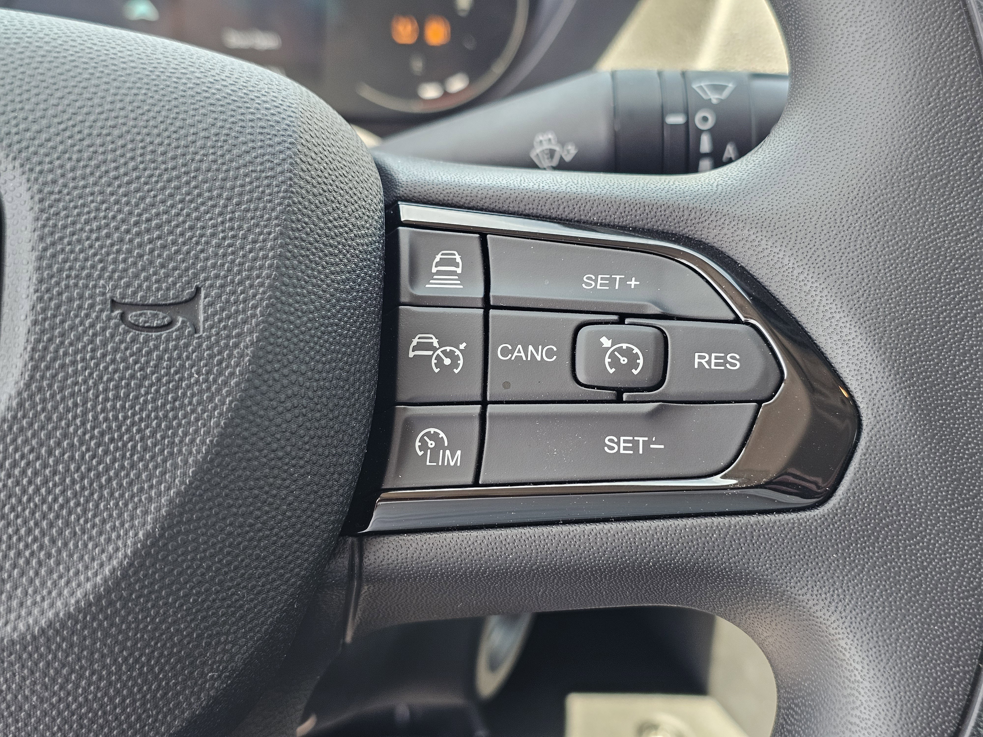 New 2025 Bright White Clearcoat Ram SLT+ image 24