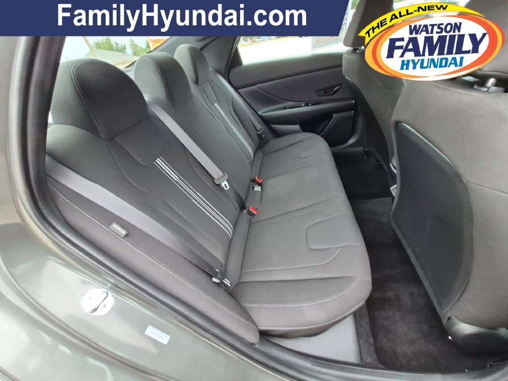 2025 Hyundai Elantra SEL - Photo 26