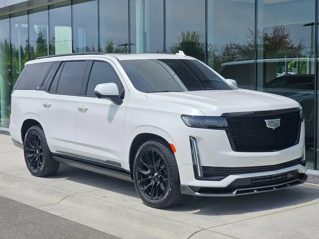 Used 2021 CRYSTAL WHITE TRICOAT Cadillac Sport Platinum image 7