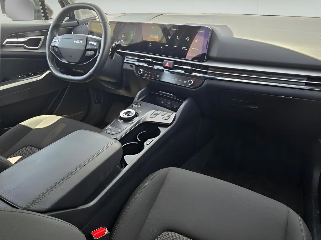 Used 2026 Fusion Black Kia S image 12
