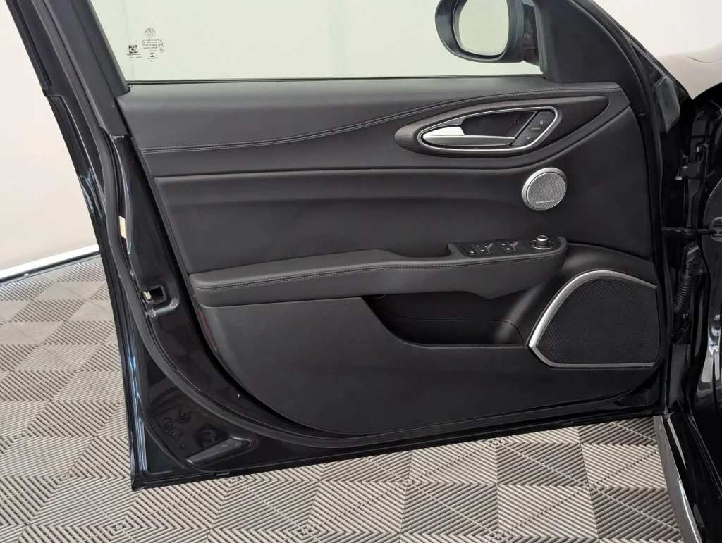 Used 2022 Black Alfa Romeo Ti image 34