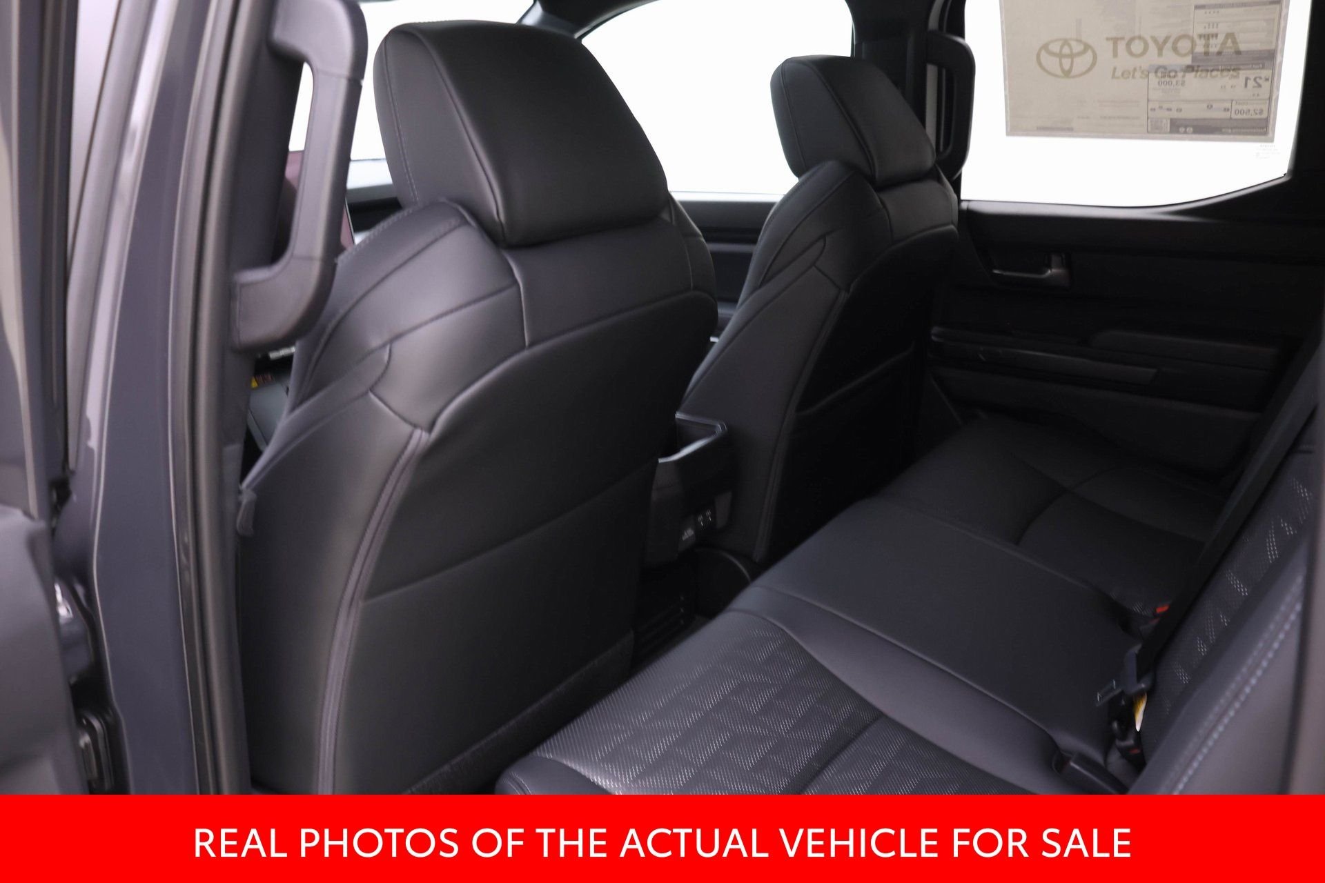 2025 Toyota Tacoma TRD Off Road - Photo 9