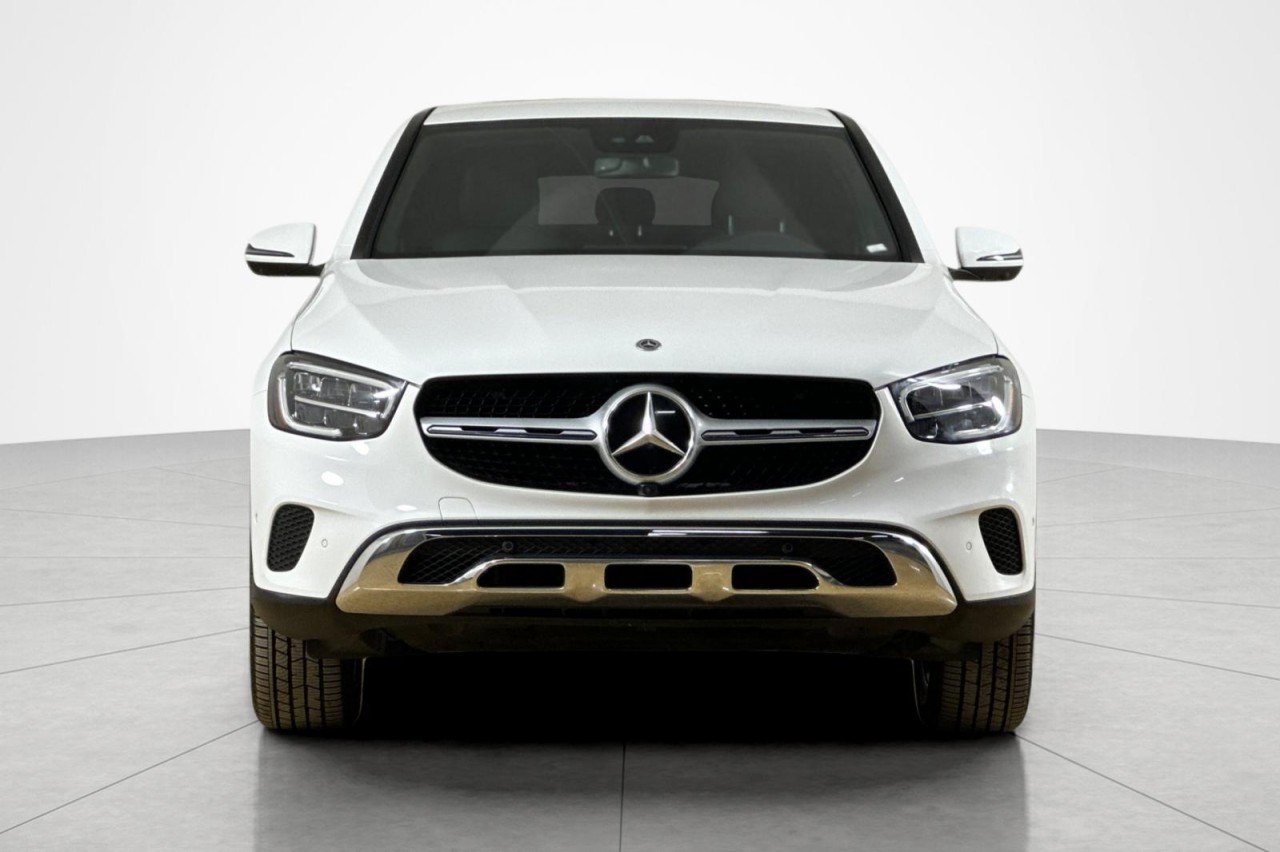 Used 2023 Polar White Mercedes-Benz GLC 300 image 8