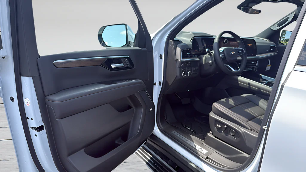 2026 Chevrolet Suburban High Country - Photo 24