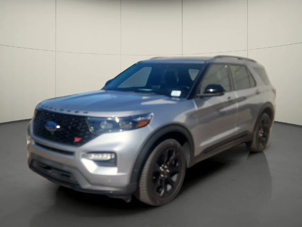 Used 2021 Silver Ford ST image 3