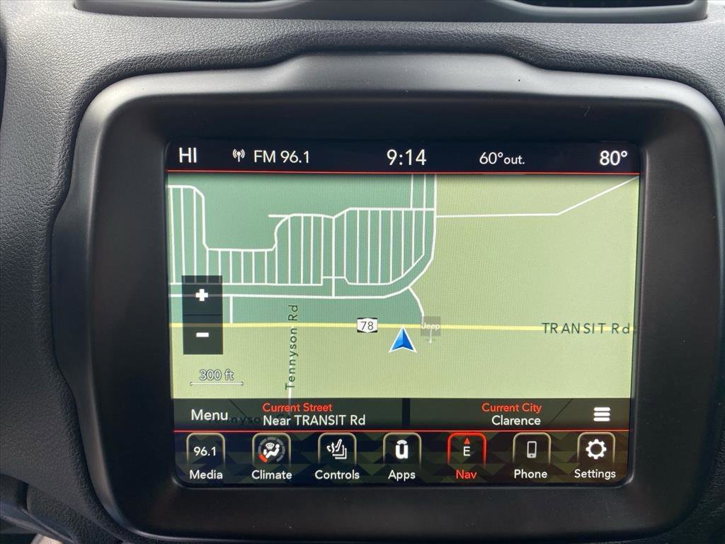 Certified Used 2023 Graphite Gray Jeep Latitude image 15