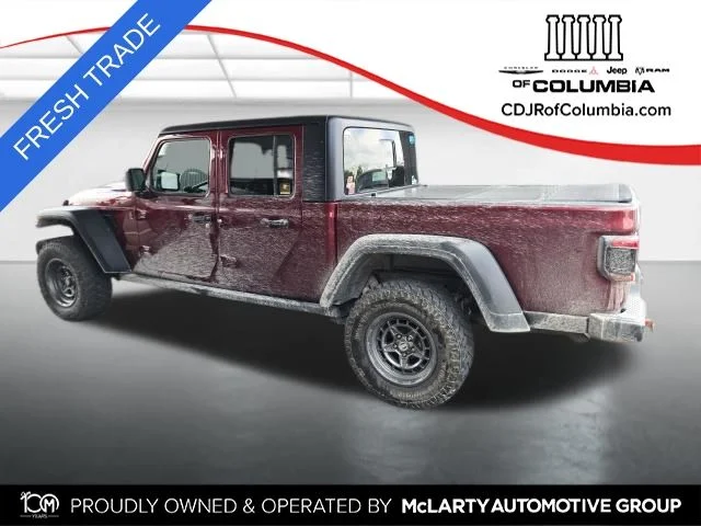 Used 2021 Red Jeep Mojave image 1