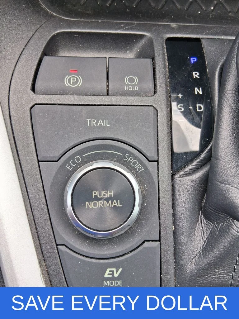 Used 2021 Gray Toyota XLE image 18