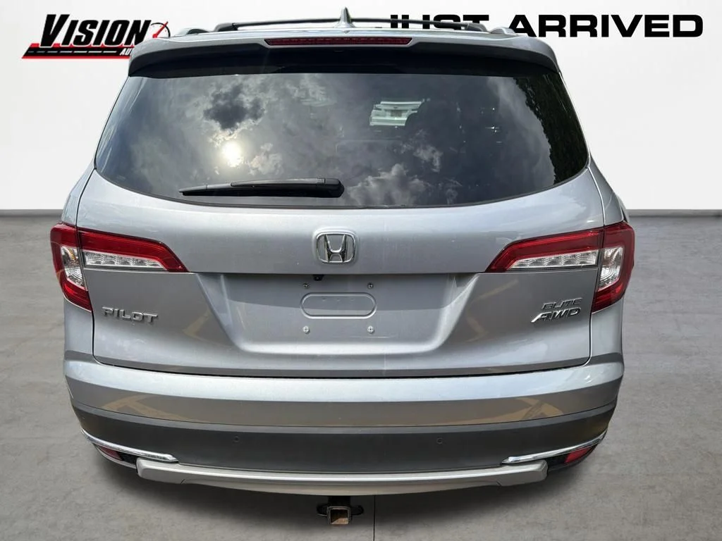 Used 2022  Honda Elite image 5