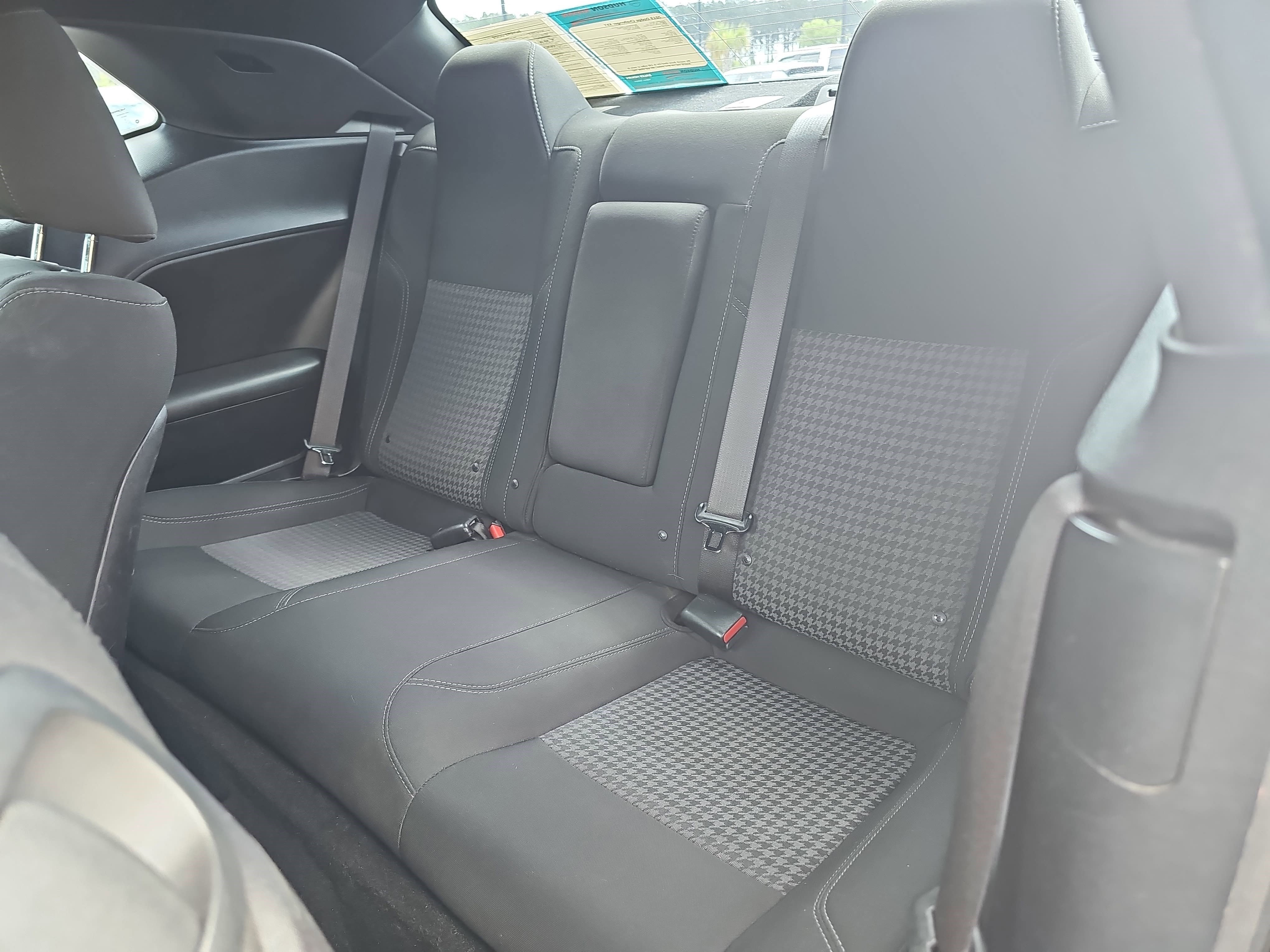 Used 2023 Platinum White Pearl Acura Base image 15