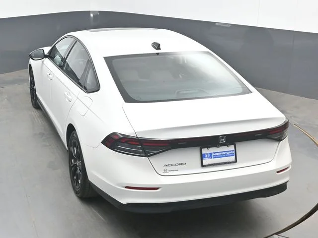 2025 Honda Accord SE - Photo 35