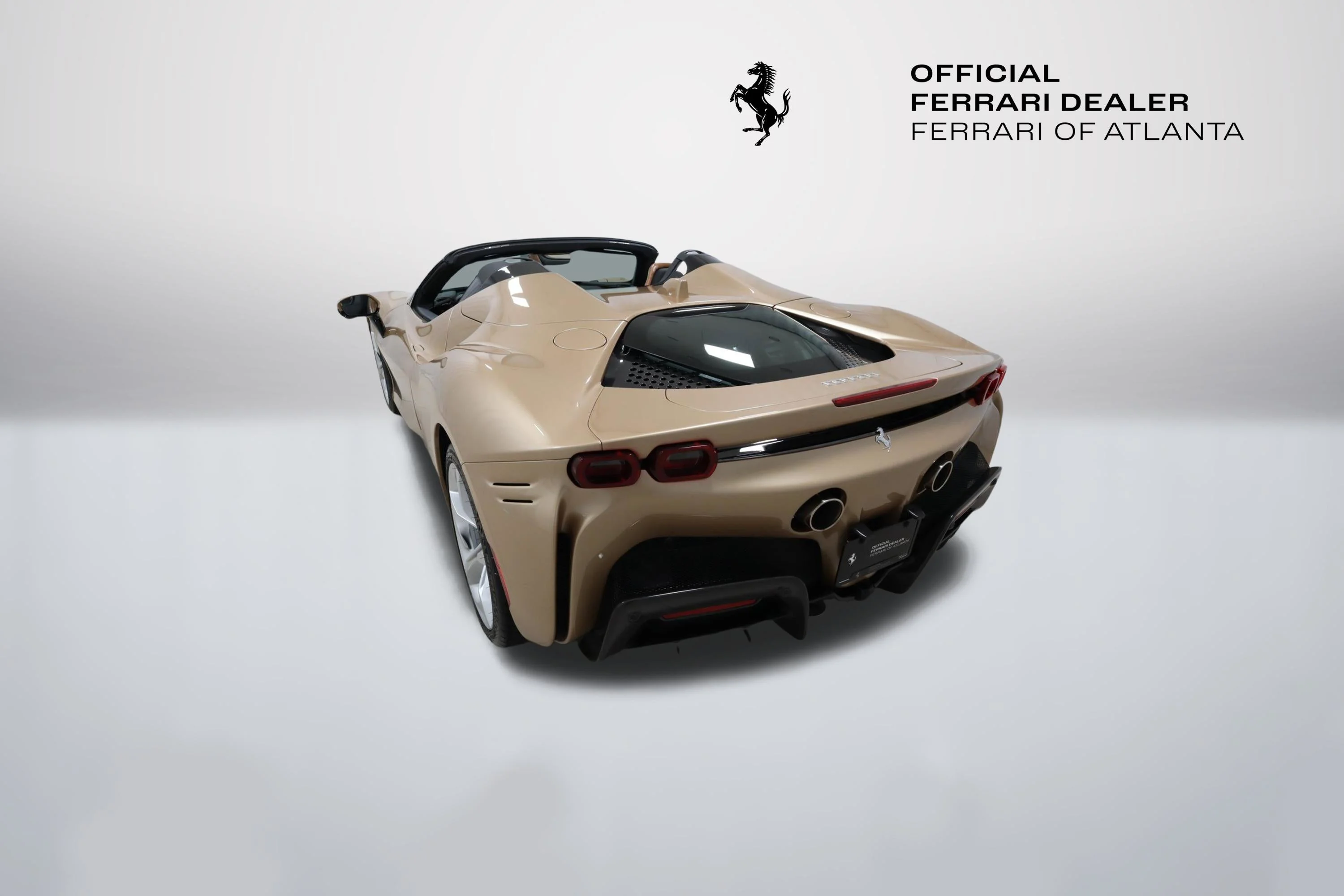 Used 2022 Extra Sample Ferrari  image 40