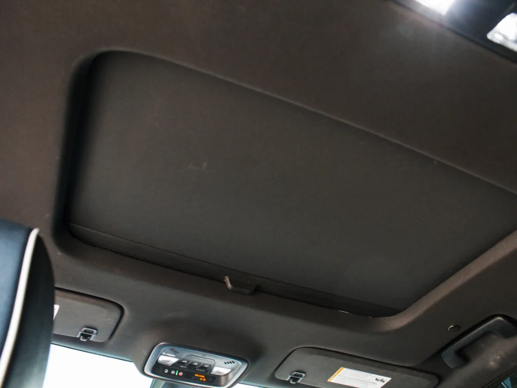 Used 2022 Cherry Red Tintcoat Chevrolet Premier image 29