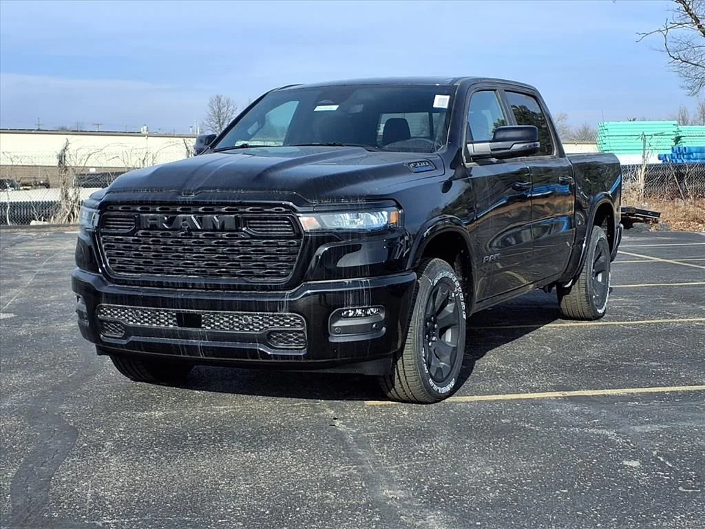New 2026 Diamond Black Crystal Pearlcoat RAM Big Horn/Lone Star image 2