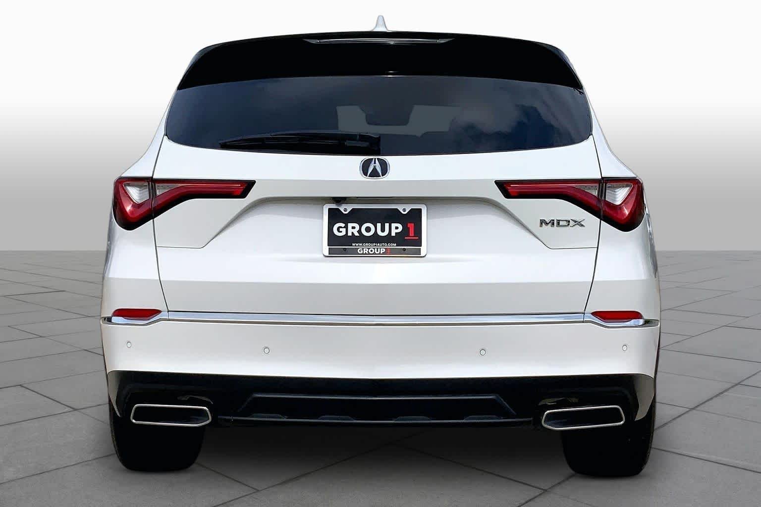 Used 2024 Platinum White Pearl Acura w/Technology Package image 7