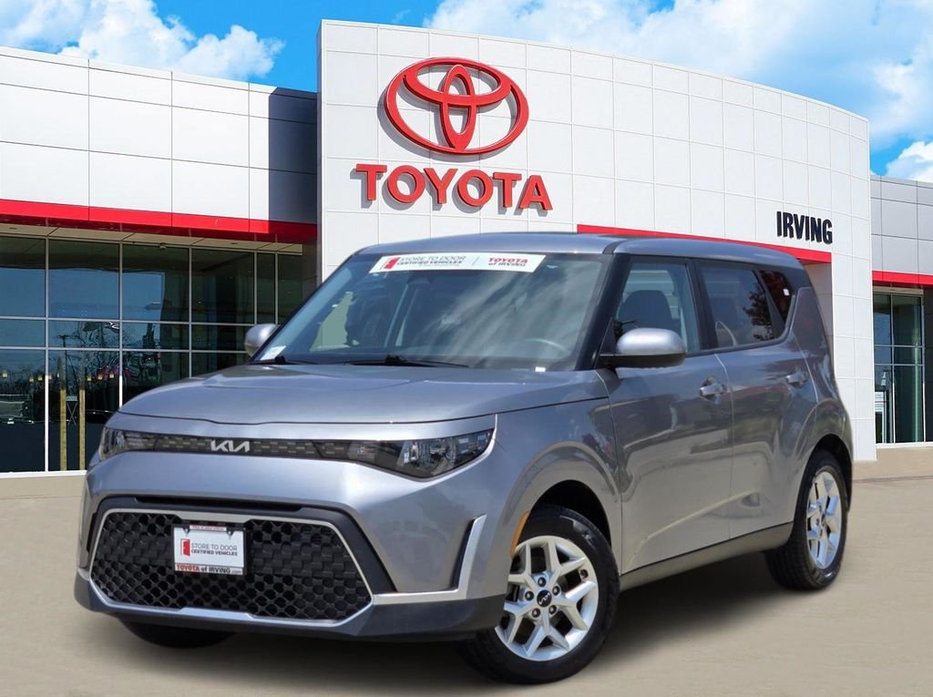 Used 2024 Gray Kia LX image 1