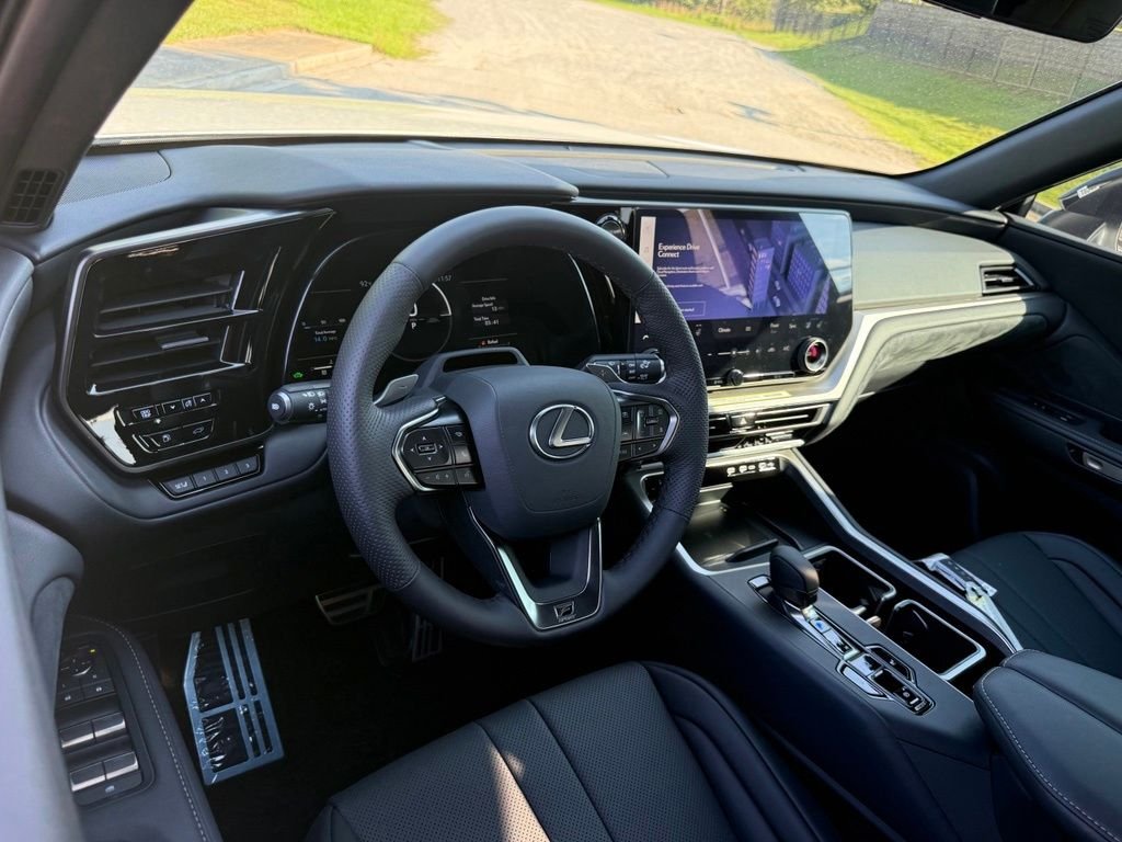 New 2026 Wind Chill Pearl Lexus TX 500h F SPORT PERFORMANCE PREMIUM AWD image 3