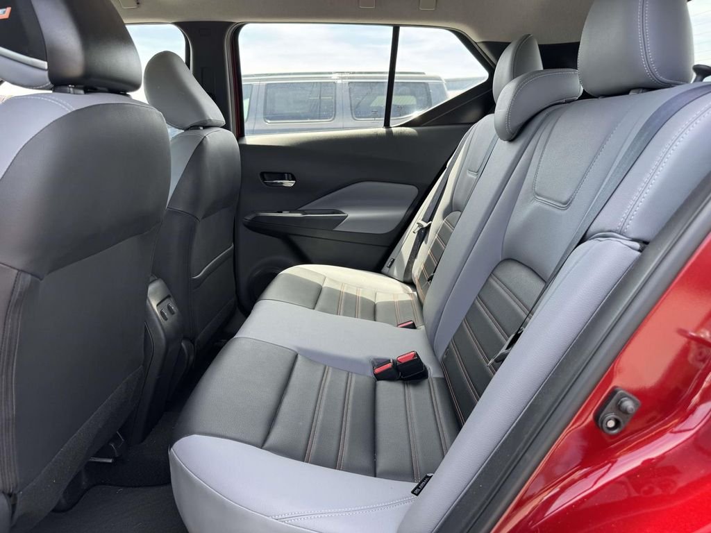 Used 2023 Red Nissan SR image 14