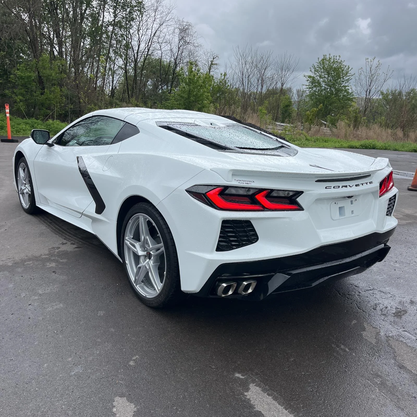Used 2022 ARCTIC WHITE CHEVROLET STINGRAY image 5