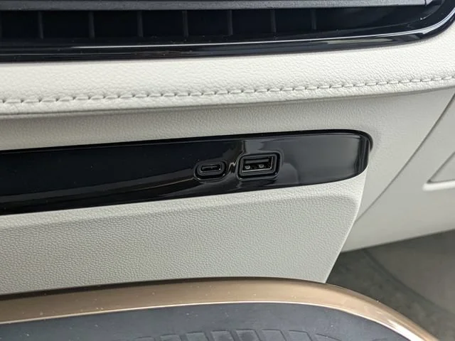 2026 Buick Enclave Avenir - Photo 32