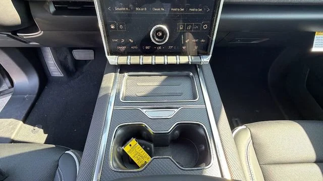2026 GMC Sierra EV Elevation - Photo 21