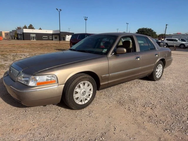 Used 2005 Tan Mercury GS image 6