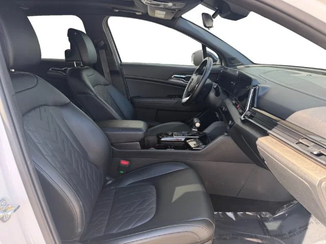 Certified Used 2024 White Kia X-Line image 31