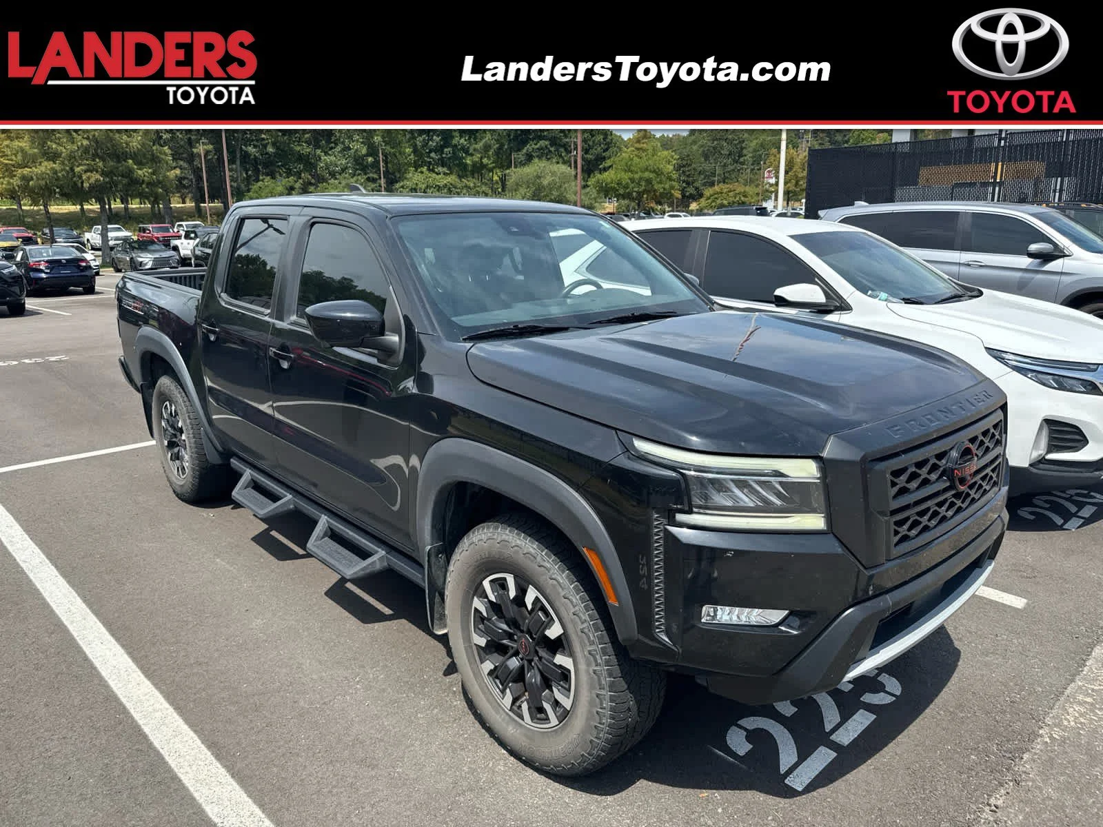 2023 Nissan Frontier