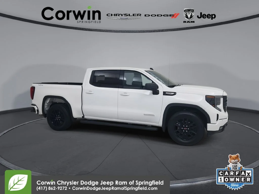 Used 2026 White GMC Elevation image 1