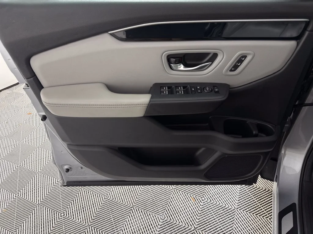 2024 Honda Pilot EX-L - Photo 9