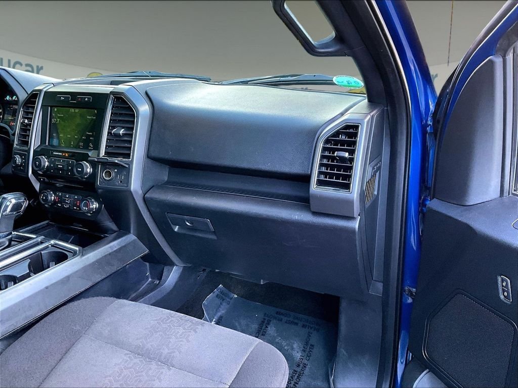 Used 2018 Lightning Blue Ford XLT image 13