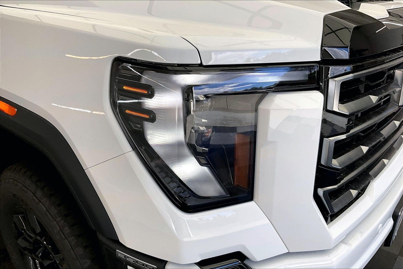 2026 GMC Sierra 3500HD AT4 - Photo 15