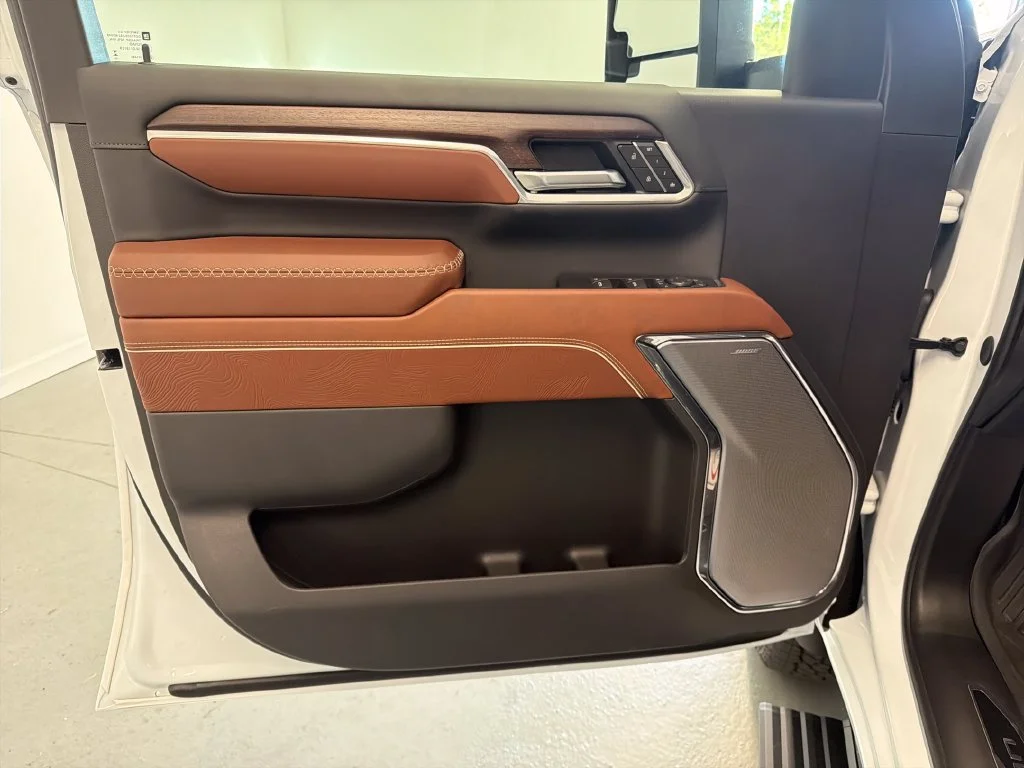 New 2026 Glacier White Tricoat GMC Denali Ultimate image 11