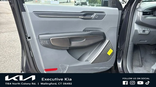 New 2026 Gray Kia Light Long Range image 9