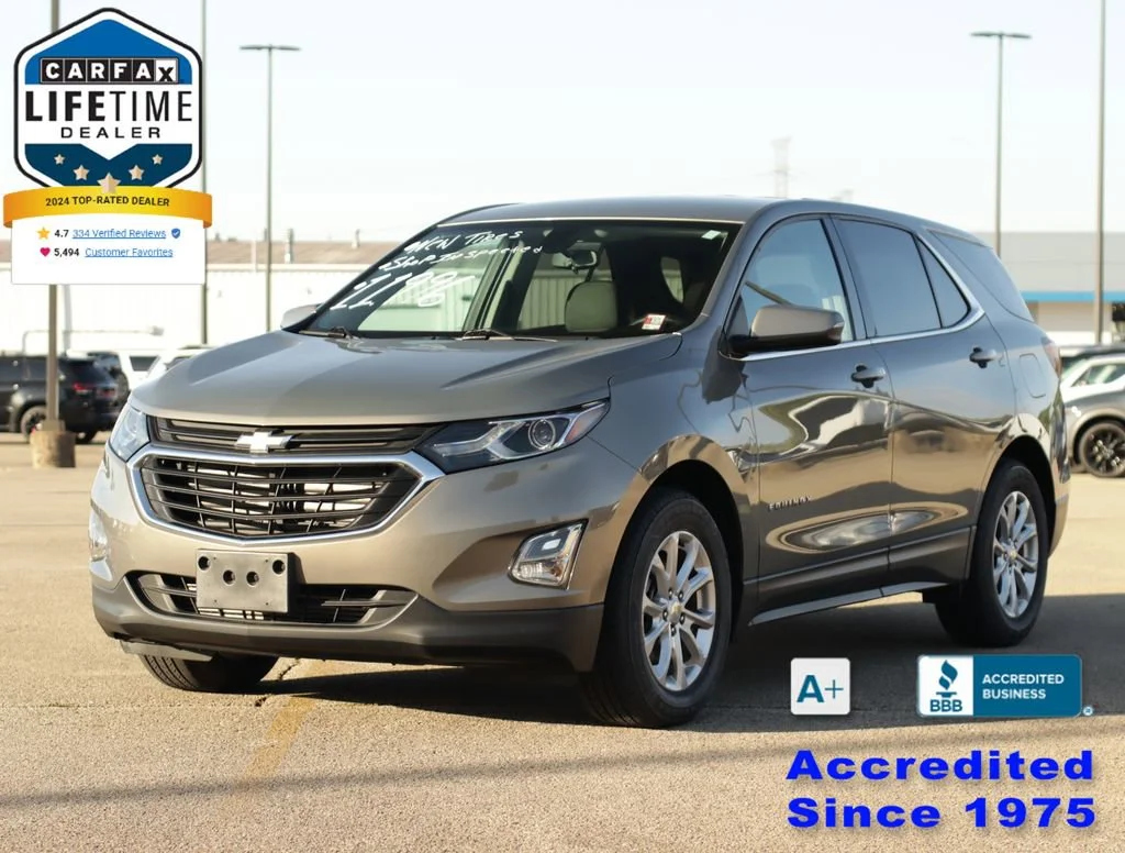 Used 2018 PEPPERDUST METALLIC Chevrolet LT image 3