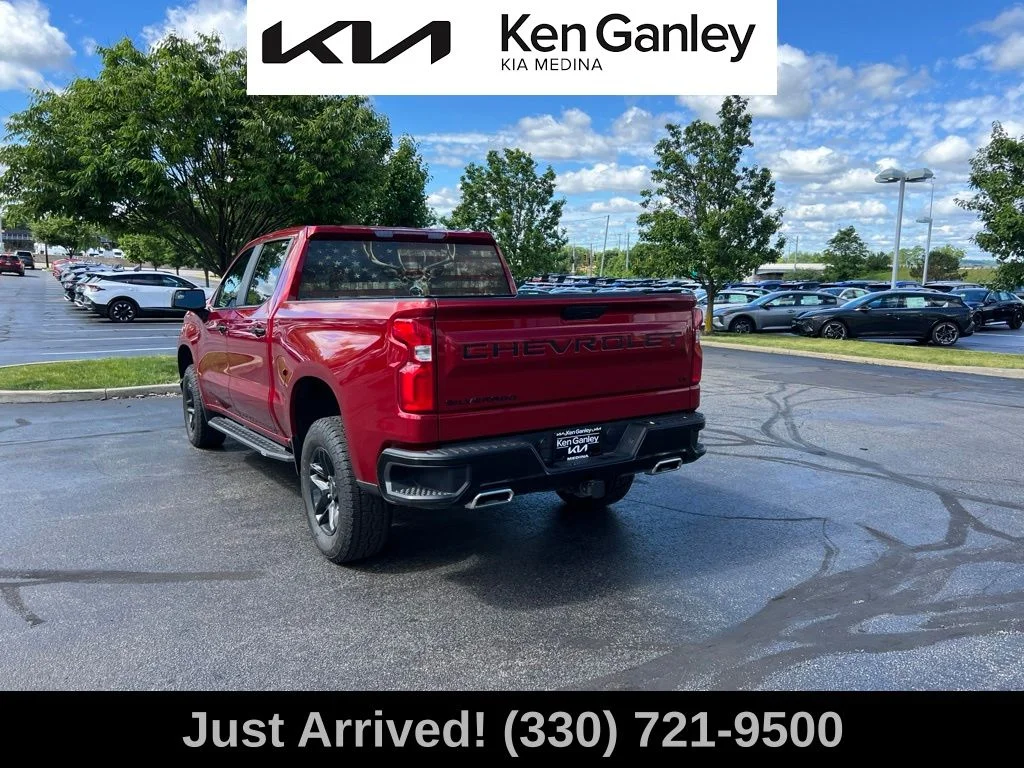 Used 2022 Red Chevrolet LT Trail Boss image 7