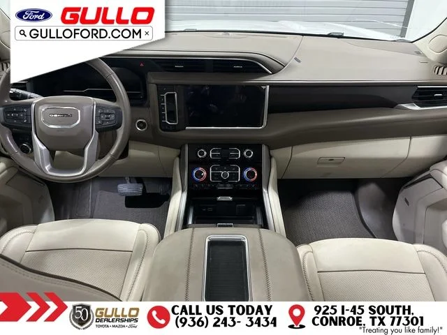 Used 2022 White Frost Tri-Coat GMC Denali image 11