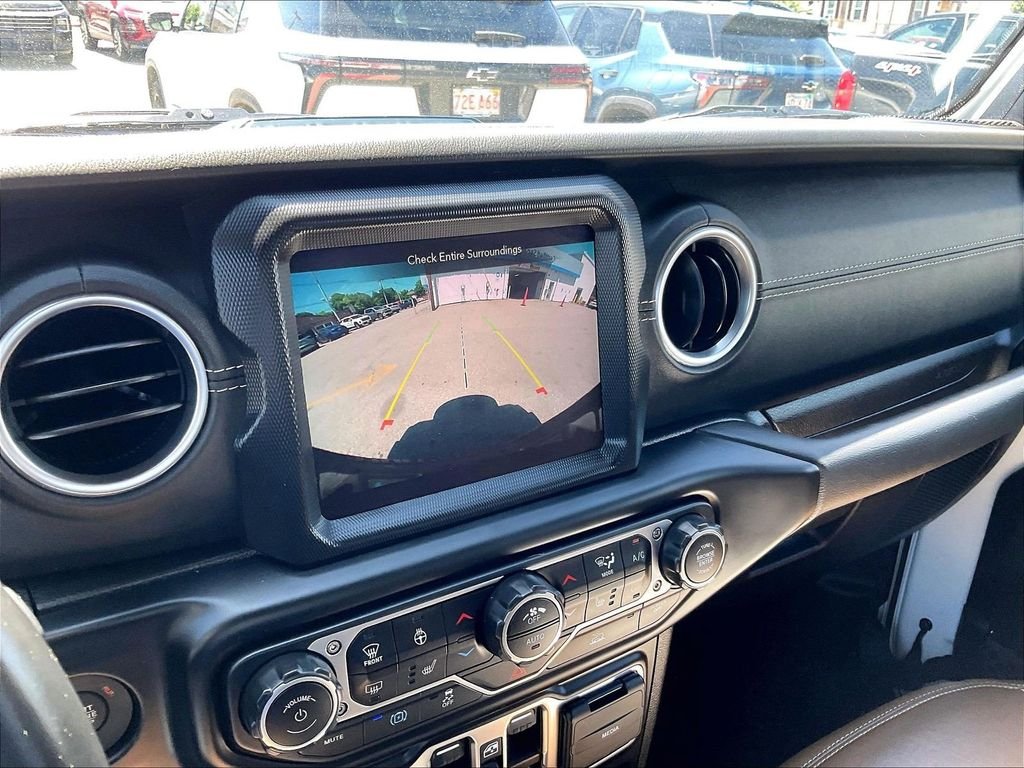 Used 2023 White Jeep Sahara 4xe image 19