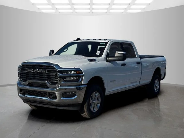 New 2026 Bright White Clear-Coat Exterior Paint RAM BIG HORN image 3