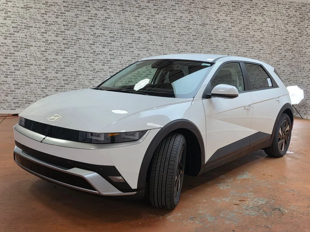 New 2026 Atlas White Hyundai SE image 3