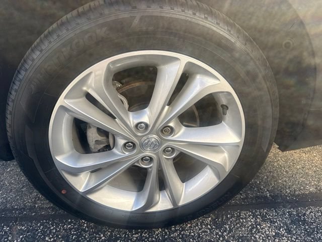 Used 2021 SATIN STEEL METALLIC Buick Preferred image 7