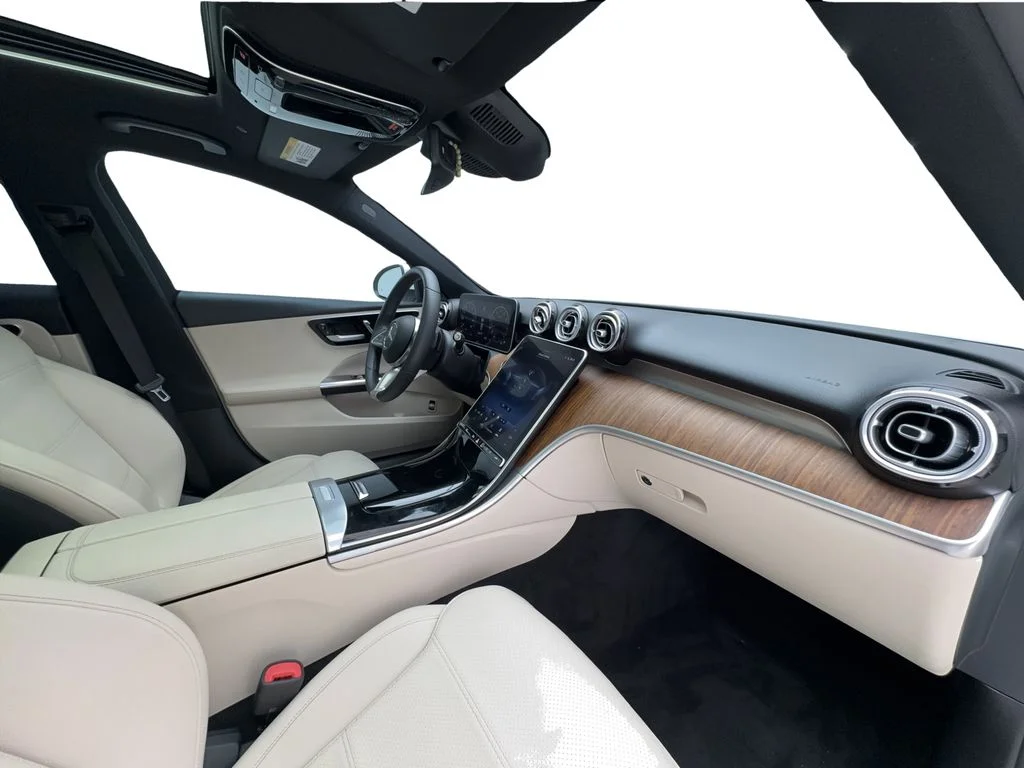 Used 2023 White Mercedes-Benz C 300 image 31