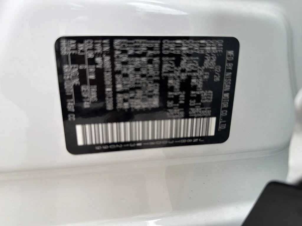 New 2026 Everest White Pearl TriCoat / Super Black Two-tone Nissan Platinum image 35